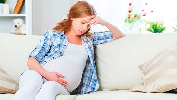 Когда начинается токсикоз при беременности  Симптомы Причины Осложнения