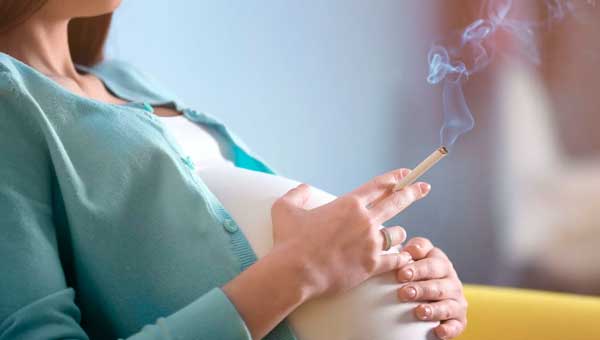 Как влияет курение при беременности последствия вред